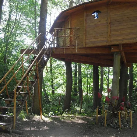 Treehouse V Brdech * Bohutín