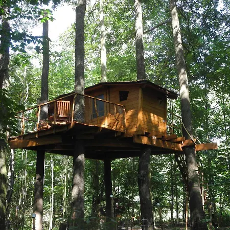 Σαλέ Treehouse V Brdech Bohutín