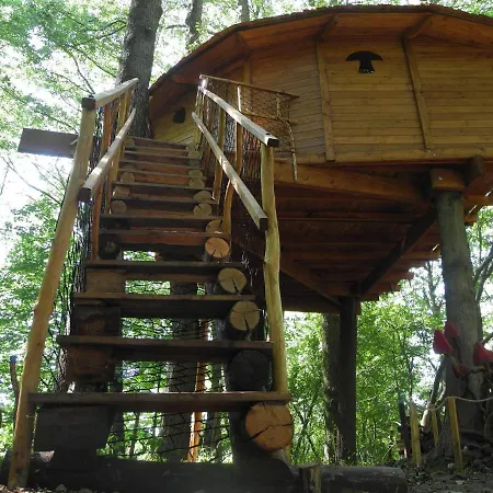 Treehouse V Brdech Horská chata *