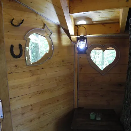Horská chata Treehouse V Brdech