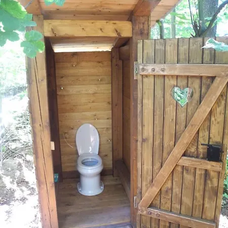 Treehouse V Brdech Horská chata