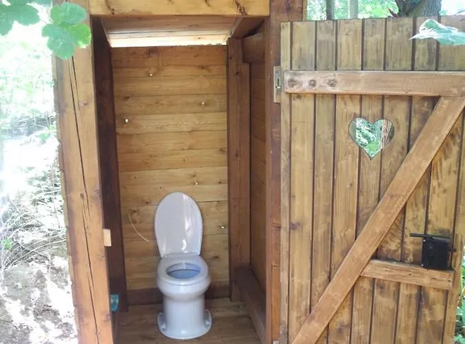 Treehouse V Brdech Alpstuga